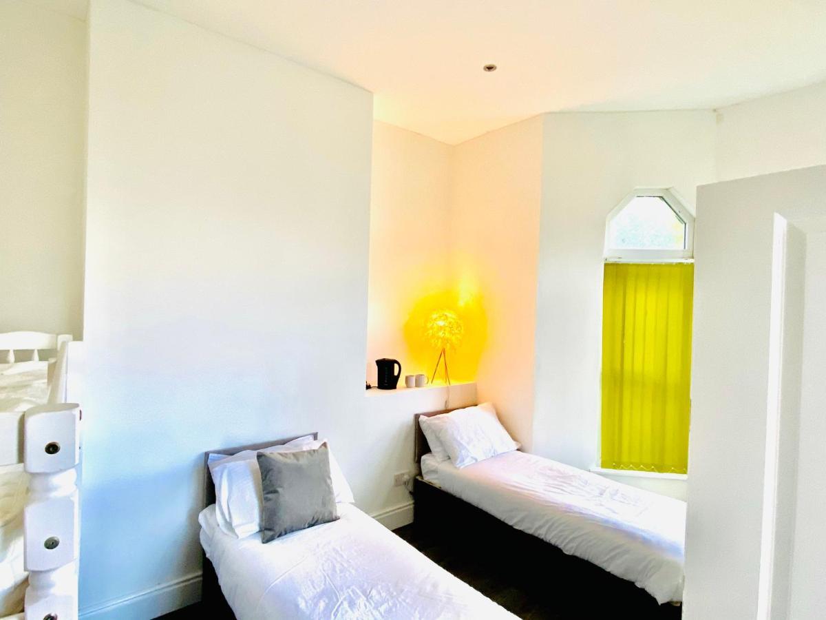ليفربول No.6 York Villas Guest House المظهر الخارجي الصورة